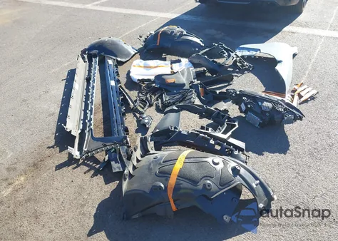 2024 BMW I4 Edrive35 z USA, uszkodzony, nr VIN WBY43AW0XRFS73655